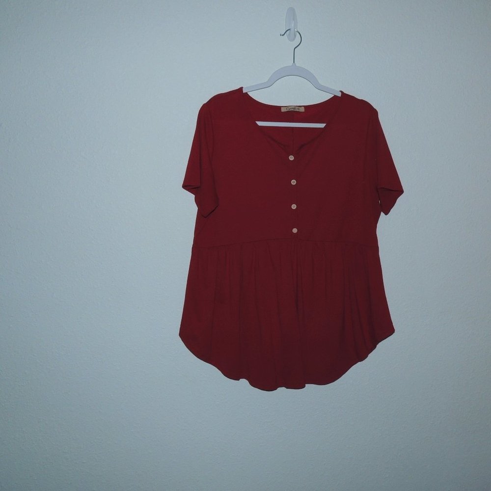 Maroon cute top